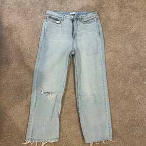 Lauren Conrad Crop light wash jeans size 10